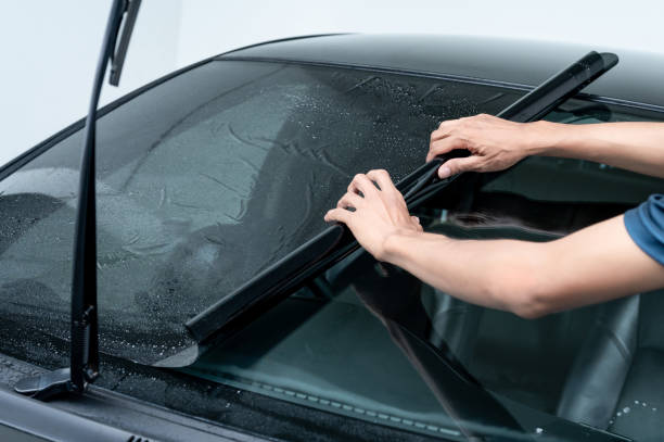Windshield Repair West Hollywood CA - Reliable Auto Glass Repair and Replacement Services By West LA Mobile Auto Glass